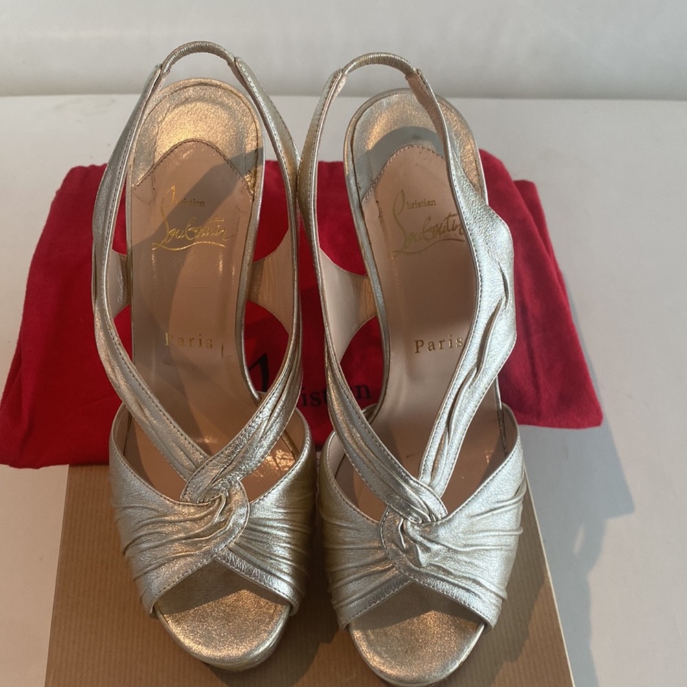 Authentic Christian Louboutin Gold Platform Sandals - Picture 2 of 9